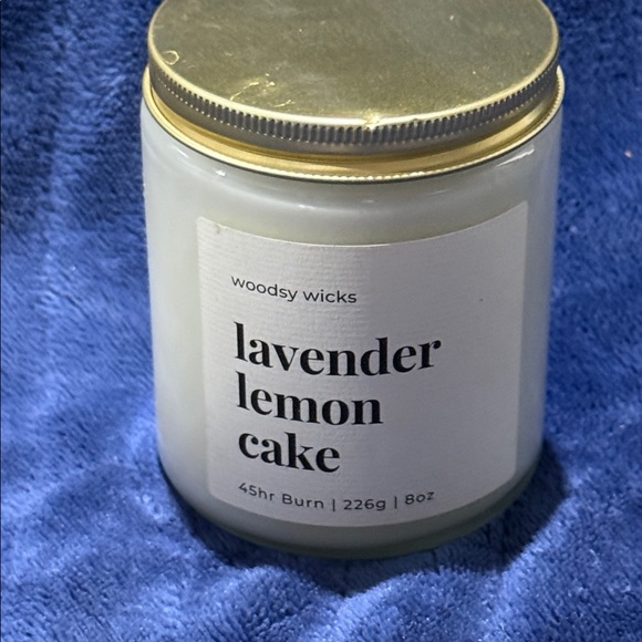 Other - Woodsy Wicks Lavender Lemon Cake Candle - White Jar with Gold Lid
